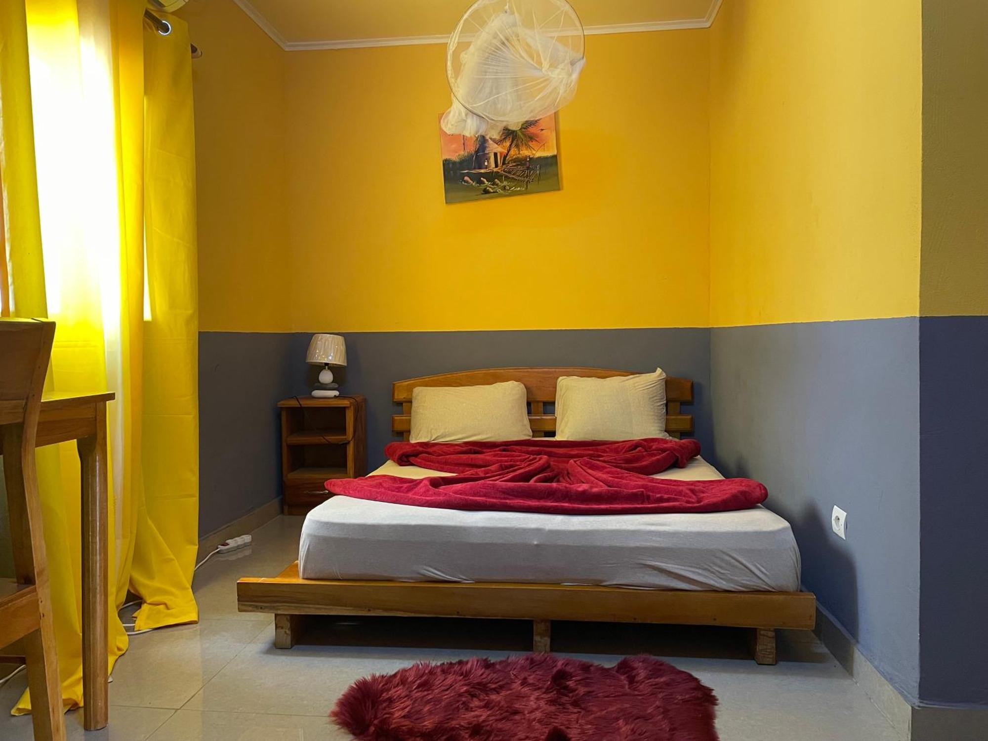 Residence Hotel Lux Fairborn - Port Gentil Εξωτερικό φωτογραφία